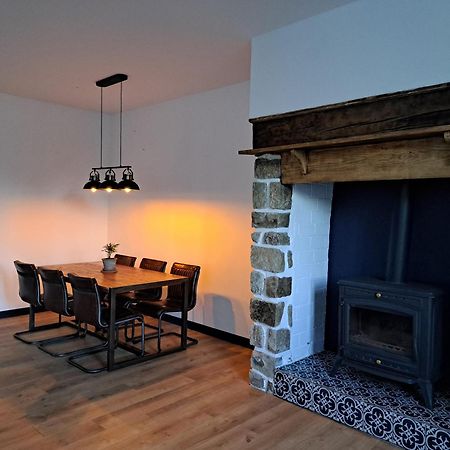 Lavallade12 Chambers D'Hotes Roussines Esterno foto